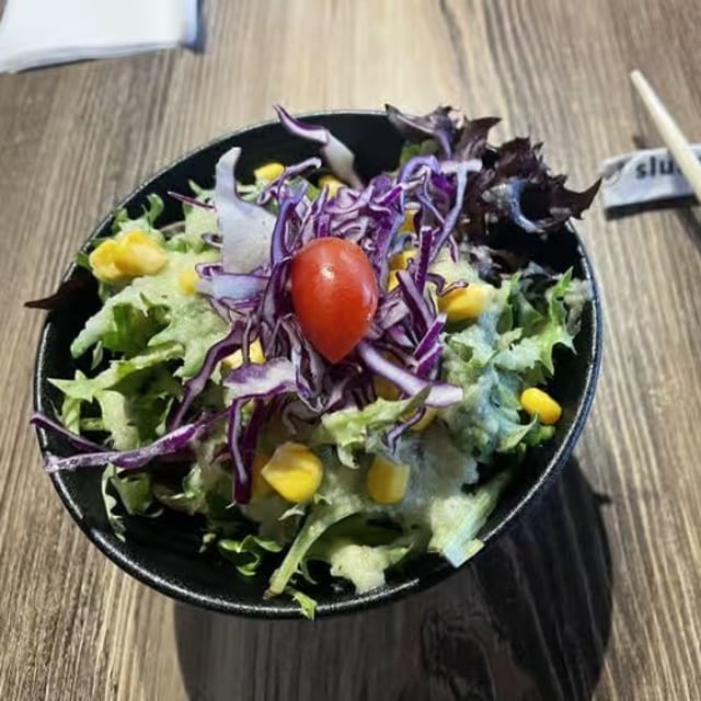 HOUSE SALAD.