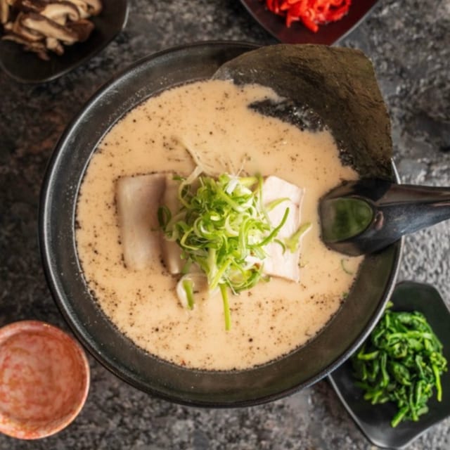 RAMEN( R).