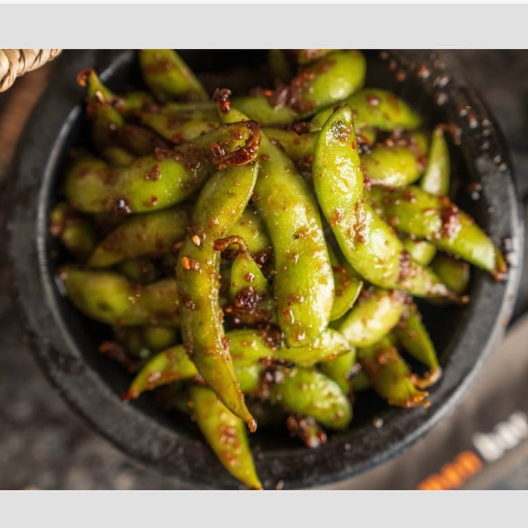 Delicious Edamame: A Japanese Appetizer Favorite